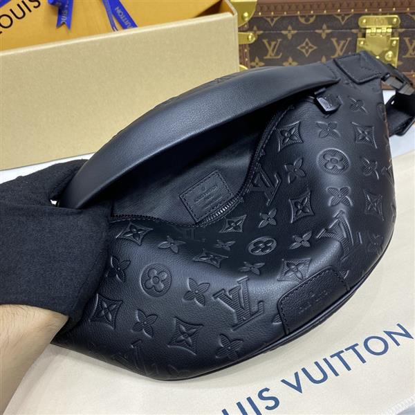 2026120181030363 460